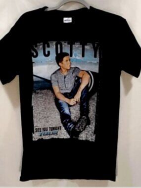 SCOTTY MCCREERY concert tour T-Shirt size Small (A!)